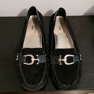 Anne Klein flex flats